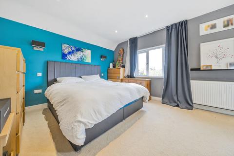 4 bedroom detached house for sale, Shepherds Lane, Guildford, Surrey, GU2