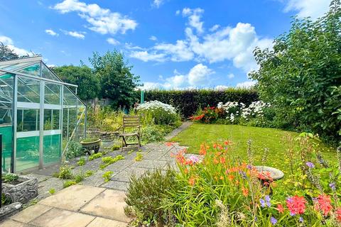63 Dixton Close, Monmouth, NP25 3PJ