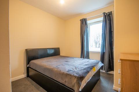 undefined, 0897L West Pilton Gardens, Edinburgh, EH4 4DT