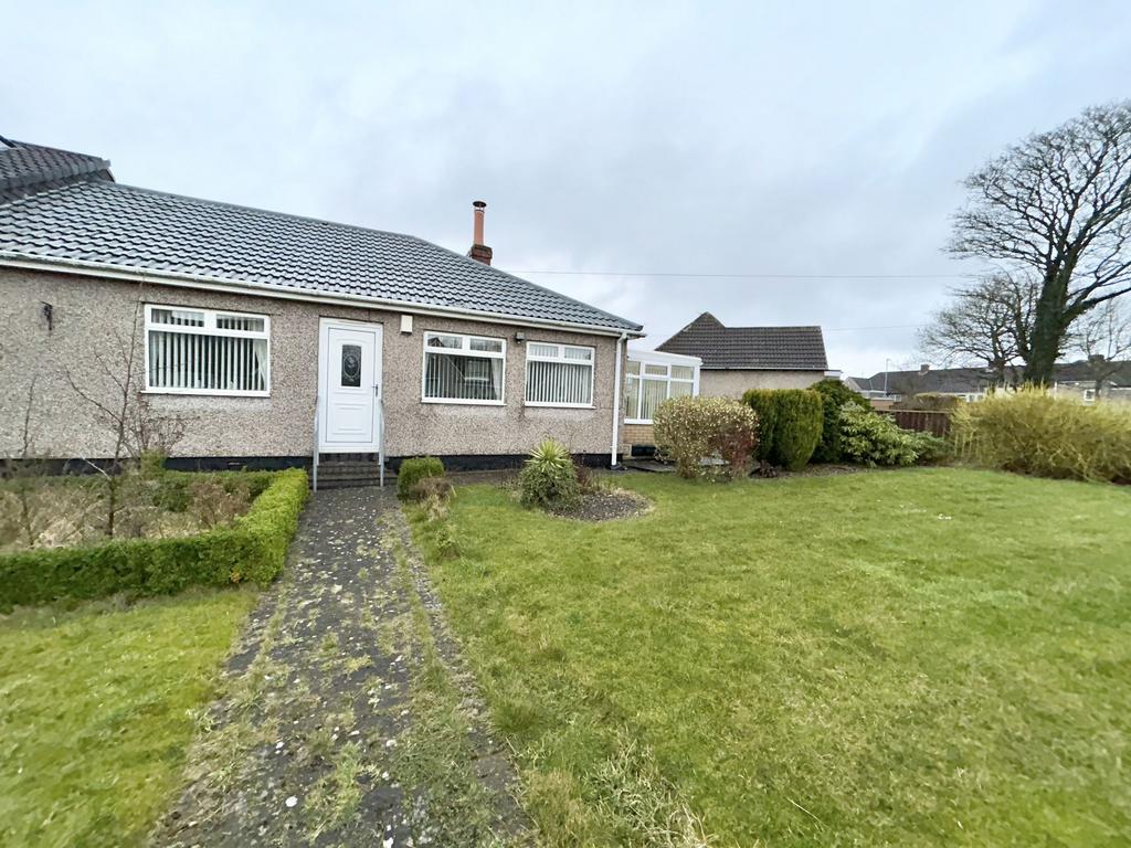 Armitage Gardens, Eighton Banks... 3 bed bungalow £150,000