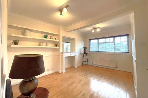 2 bedroom apartment for sale, Coleridge Road, London, N8