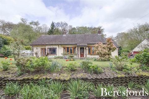 3 bedroom bungalow for sale, Foxborough Chase, Stock, CM4
