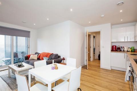 2 bedroom flat for sale, The Plaza, 1 Isaac Way M4