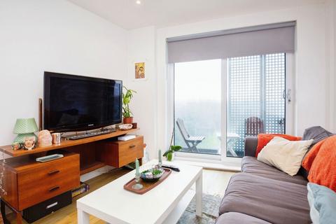 2 bedroom flat for sale, The Plaza, 1 Isaac Way M4