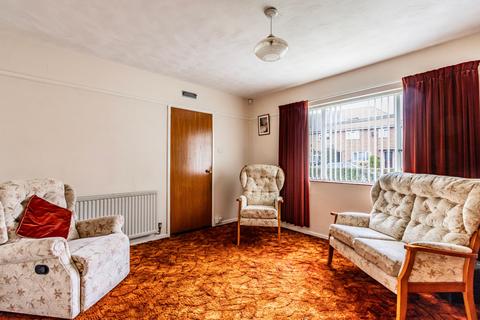 71 Britten Road, Lowestoft, NR33 9BN