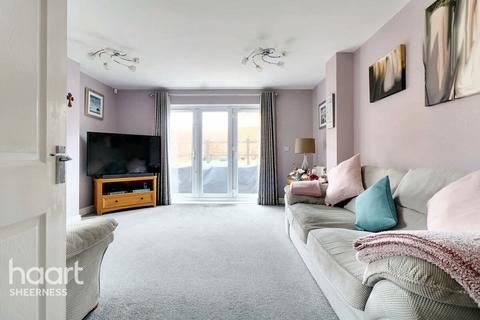4 bedroom townhouse for sale, Thistle Hill Way, Minster on sea