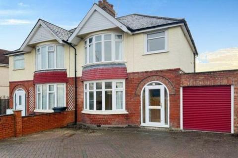 3 bedroom semi-detached house for sale - Oxford Road, Swindon, SN3 4JB