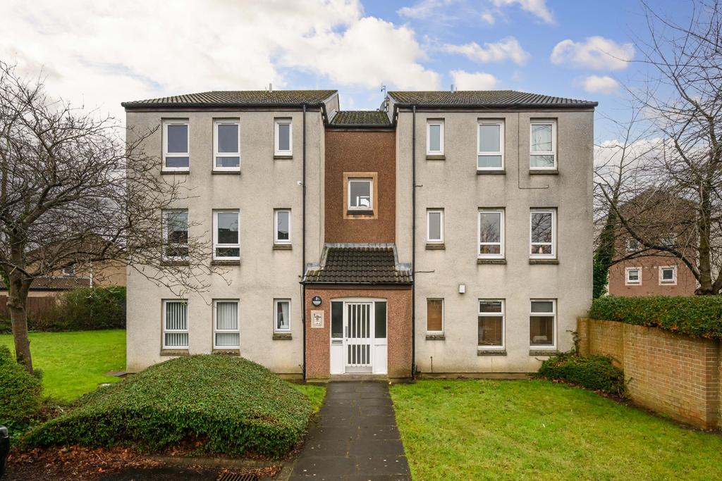 Fauldburn, Edinburgh EH12 1 bed flat £115,000