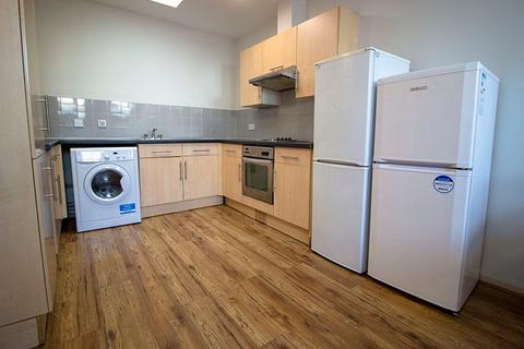 3 bedroom flat to rent, 156c Mansfield Road, Nottingham, NG1 3HW