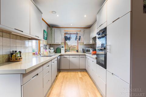 26 Park Crescent, Forest Row, RH18 5ED