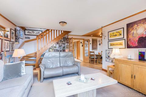26 Park Crescent, Forest Row, RH18 5ED