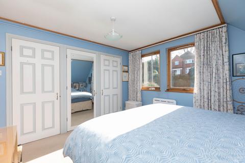26 Park Crescent, Forest Row, RH18 5ED