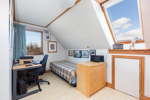 26 Park Crescent, Forest Row, RH18 5ED