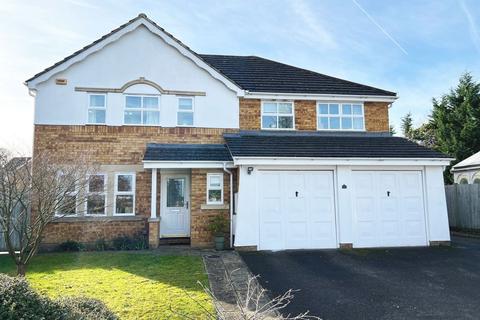 35 Egham Hill, Egham, TW20 0ER