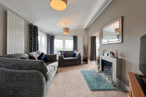 2 bedroom park home for sale, Castle Lake, Saltmarshe Castle, Tedstone Warfe, Bromyard, Hereford, Herefordshire, HR7