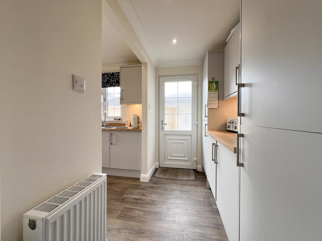 42 Castle Lake - utility