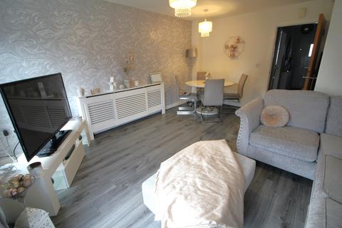 11 Fairbourne Walk, Oldham, OL1 4QQ