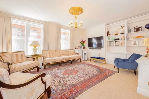 3 bedroom flat for sale, Glentworth Street, London NW1