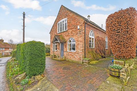 2 bedroom detached house for sale - Padwell Lane, Great Chart, Ashford, Kent, TN23
