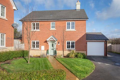 4 Vardroe Way, Tibberton, Droitwich, WR9 7TG