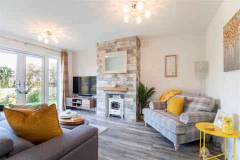 4 Vardroe Way, Tibberton, Droitwich, WR9 7TG