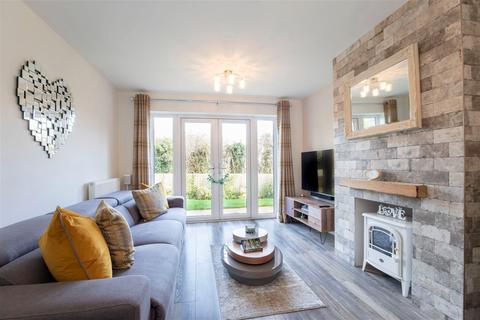 4 Vardroe Way, Tibberton, Droitwich, WR9 7TG