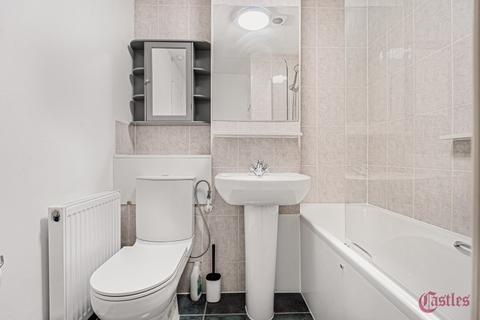 1 bedroom flat to rent, Edmeston Close, Hackney, E9