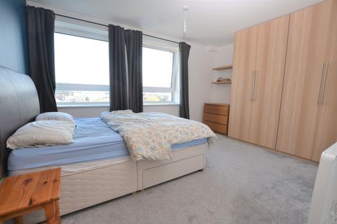2 bedroom flat for sale - Elfin Square, Gorgie, Edinburgh, EH11