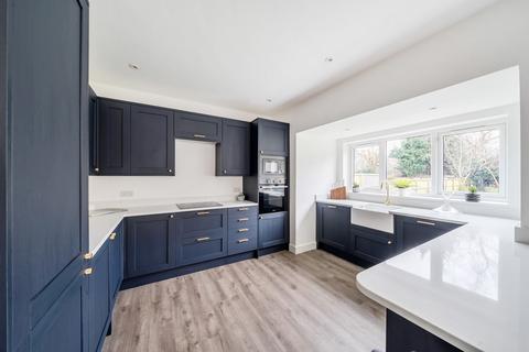 34 The Chase, Ickenham, Uxbridge, UB10 8SS