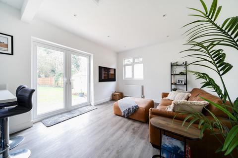 34 The Chase, Ickenham, Uxbridge, UB10 8SS