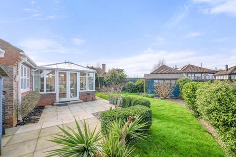 2 bedroom detached bungalow for sale, Mill Close, Wainfleet PE24