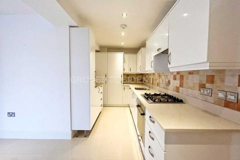 1 bedroom flat to rent - Coombe Road, New Malden