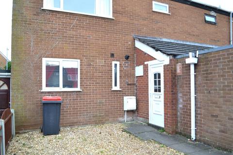 4 bedroom terraced house to rent, Telford TF3