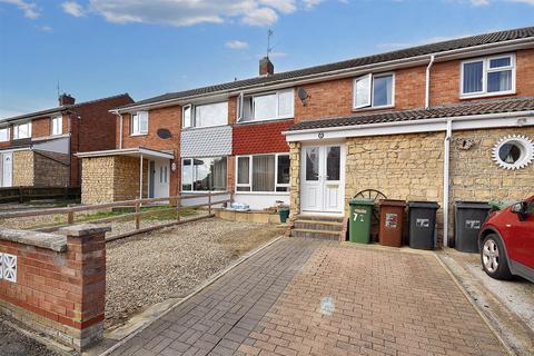 3 bedroom terraced house for sale, Gunthorpe Place, Corby NN18
