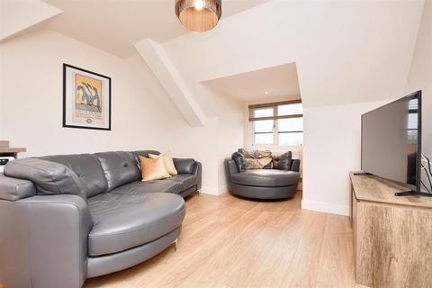 2 bedroom apartment for sale, Studfall Avenue, Corby NN17