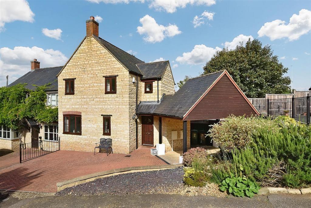 School Hill, Middleton, Market Harborough LE16 3 bed semidetached