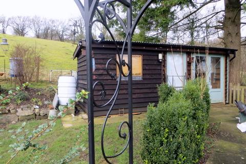3 bedroom cottage for sale - Llanerfyl SY21