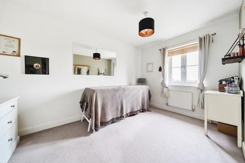 1 Empire Drive, Carterton, OX18 1BZ
