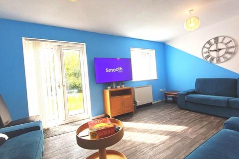8 bedroom terraced house to rent, Montpelier Road, Dunkirk, Nottingham, NG7