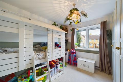 2a Kings Drive, Gravesend, DA12 5BG