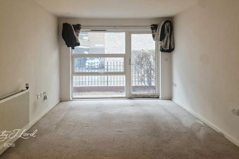 1 bedroom apartment for sale, Thorn Apartments, Geoff Cade Way, London, E3