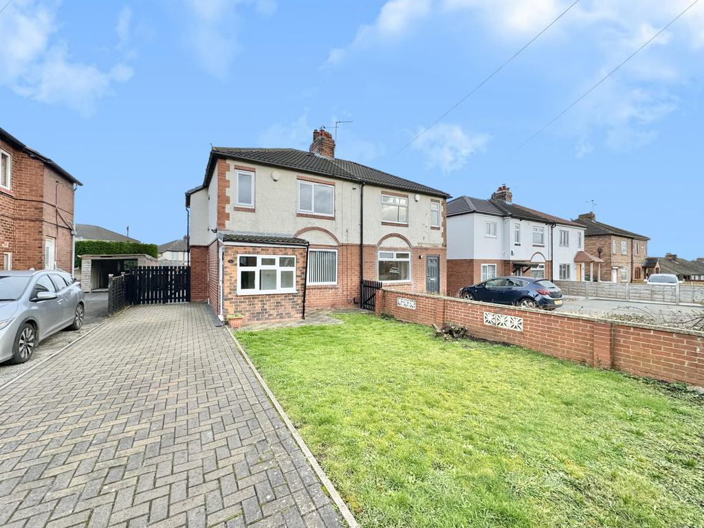 Leeds Road, Lofthouse 2 bed semidetached house £190,000