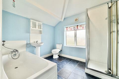 52 Leeds Road, Lofthouse, Wakefield, WF3 3EX