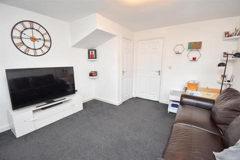 3 bedroom semi-detached house for sale - Silvester Road, Corby NN17