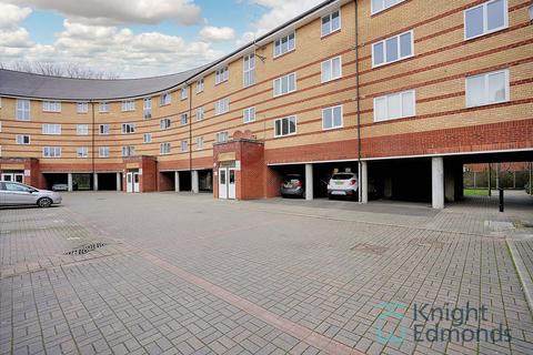 2 bedroom apartment for sale, St. Peters Street, Pevensey Court, ME16