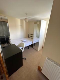 1 bedroom in a house share to rent - Midland Street, Sheffield S1