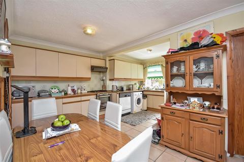 4 bedroom end of terrace house for sale - Chapman Grove, Corby NN17