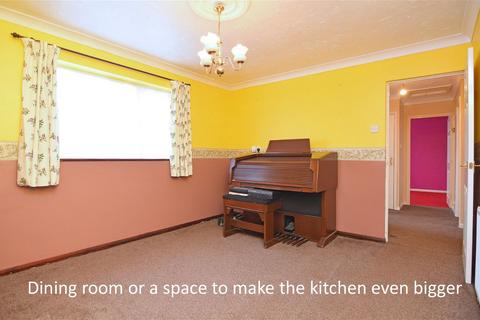 3 bedroom detached bungalow for sale - Hunters Close, King's Lynn PE34