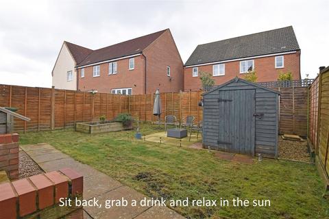 3 bedroom semi-detached house for sale - Buttercup Close, King's Lynn PE30