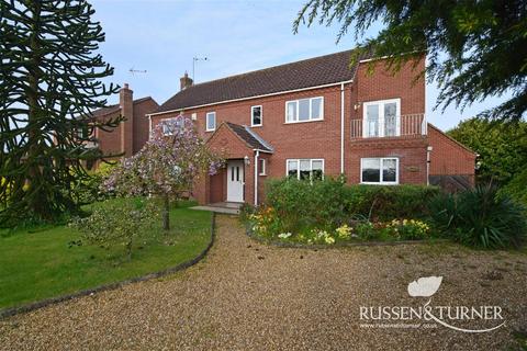 4 bedroom detached house for sale, Sutton Road, King's Lynn PE34